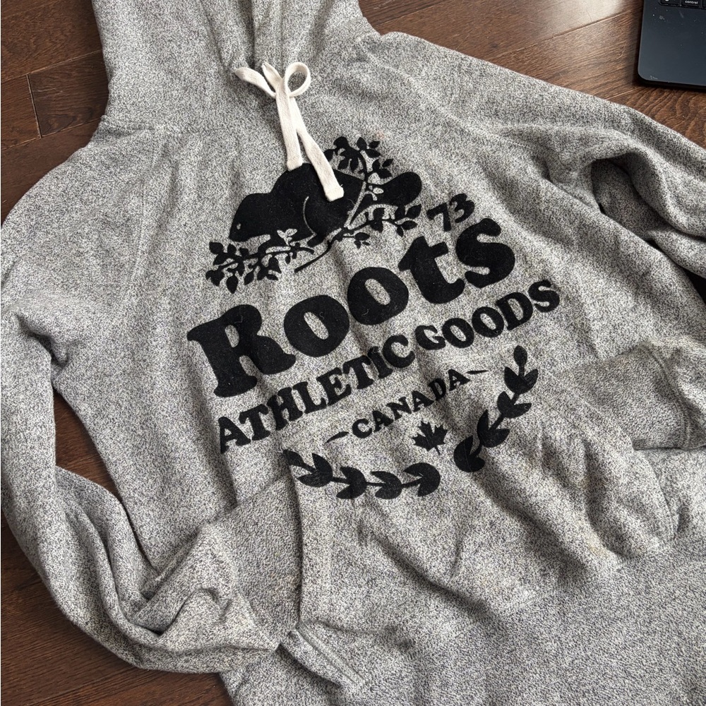 Roots Gray woman’s  Sweater